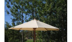 Зонт с центральной деревянной опорой